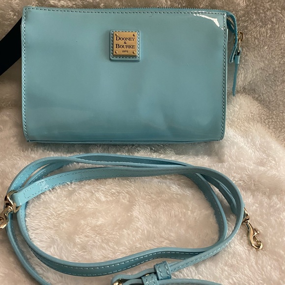 Dooney & Bourke Janine Crossbody - Picture 4 of 6